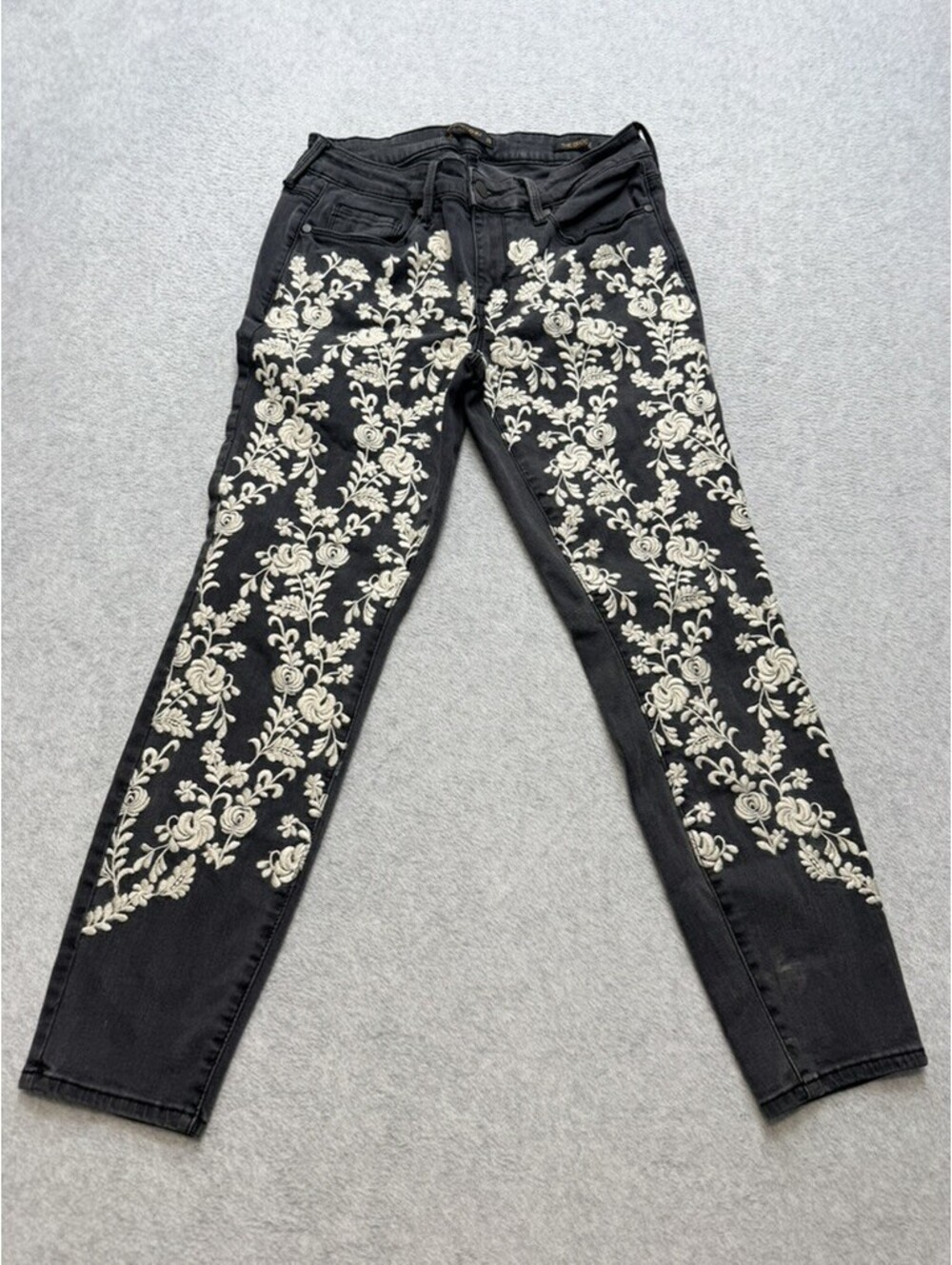 Genetic Denim The Brooke Womens Jeans 29x27 Black Floral Embroidery